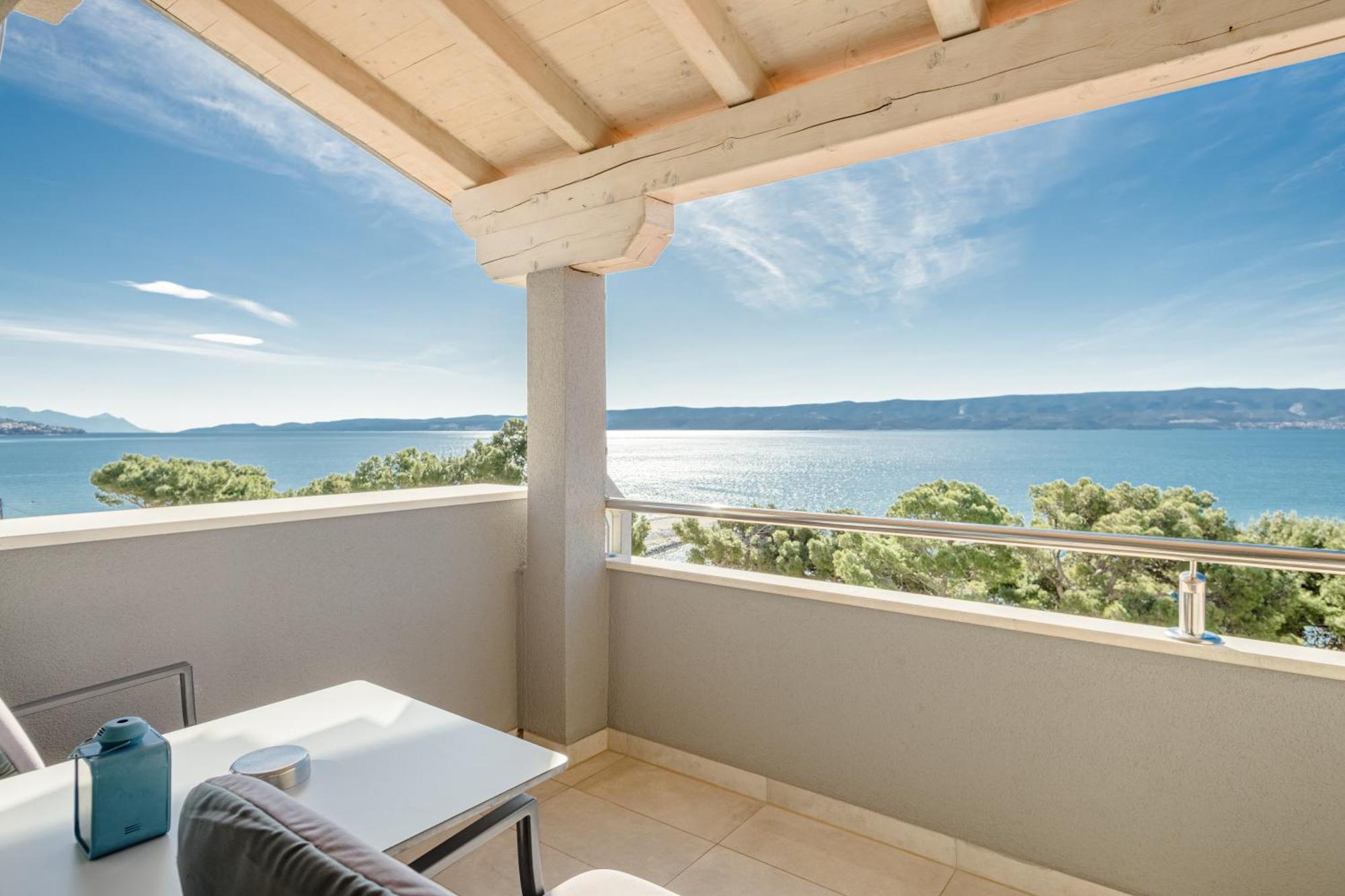 Rogac Rooms & Restaurant Omiš Εξωτερικό φωτογραφία