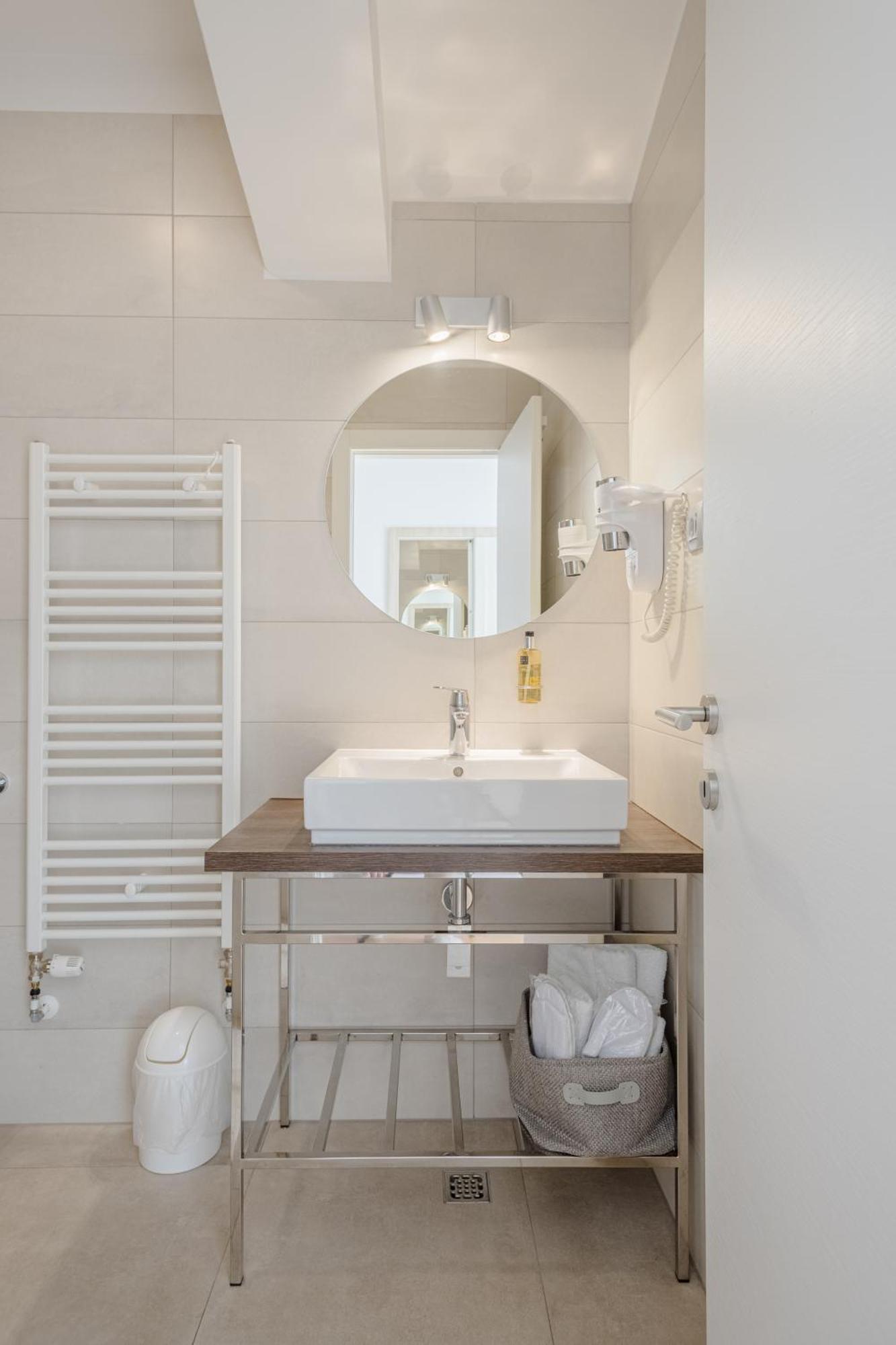 Rogac Rooms & Restaurant Omiš Εξωτερικό φωτογραφία