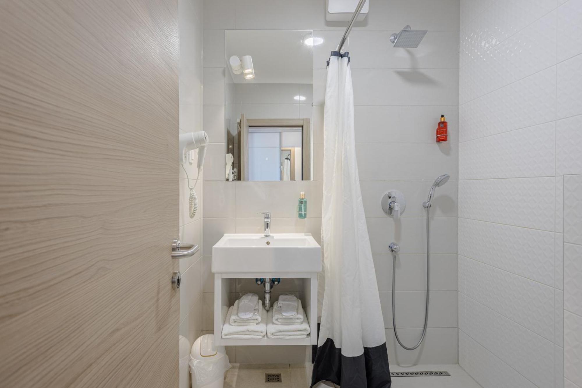 Rogac Rooms & Restaurant Omiš Εξωτερικό φωτογραφία