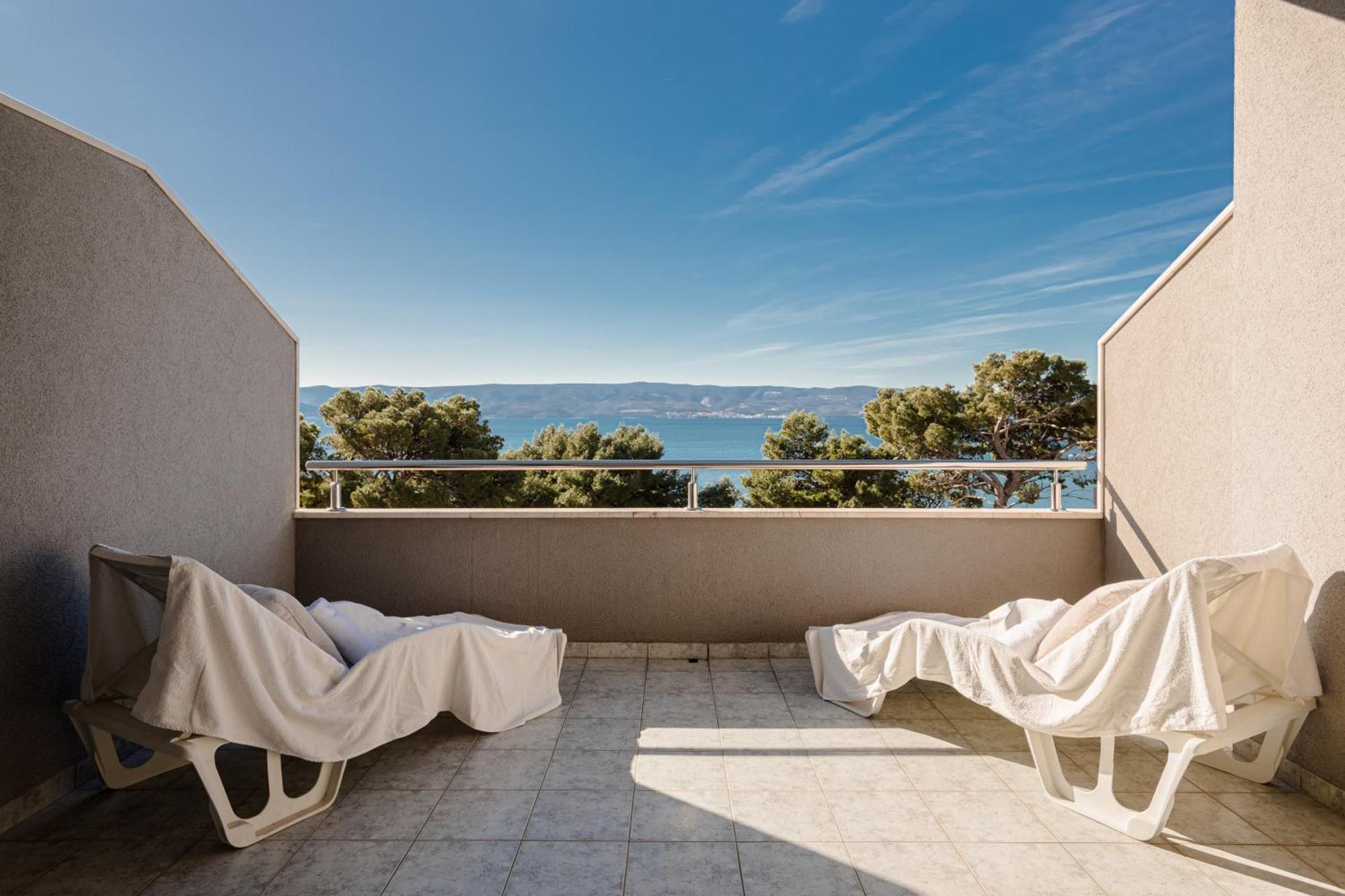 Rogac Rooms & Restaurant Omiš Εξωτερικό φωτογραφία